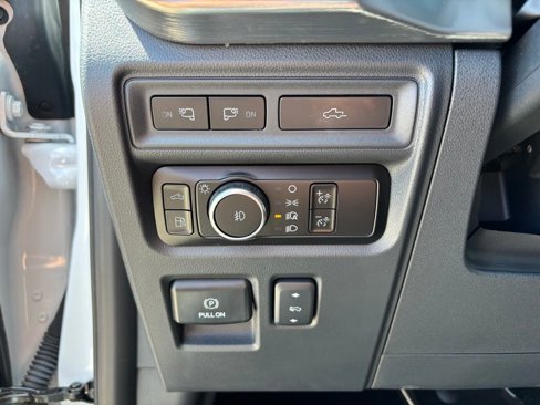 Used 2023 Ford F150 Lariat w/ Max Trailer Tow Package image 17