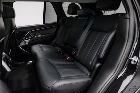 Used 2024 Land Rover Range Rover SE image 64