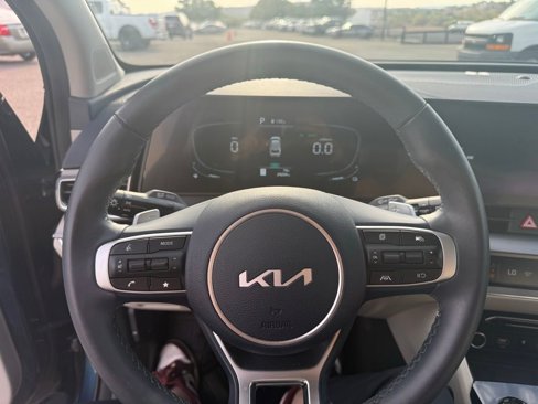 Used 2024 Kia Sportage EX image 10