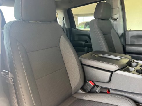 Used 2022 Chevrolet Silverado 1500 Custom image 25