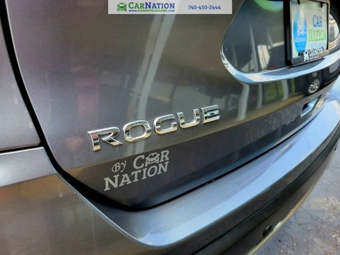 Used 2020 Nissan Rogue SV image 41