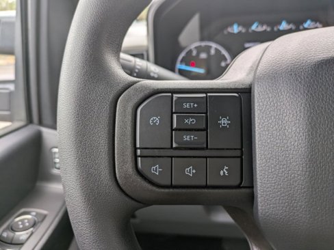 New 2025 Ford F350 XL w/ XL Chrome Package image 30