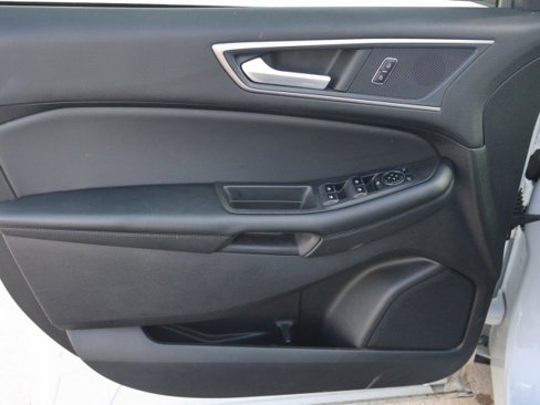 Used 2024 Ford Edge SEL image 12