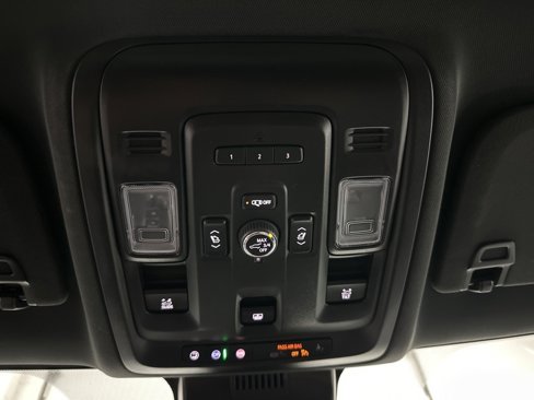 Used 2024 Chevrolet Tahoe RST w/ Luxury Package image 33