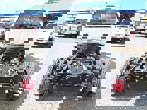 New 2025 Ford F350 XL image 4