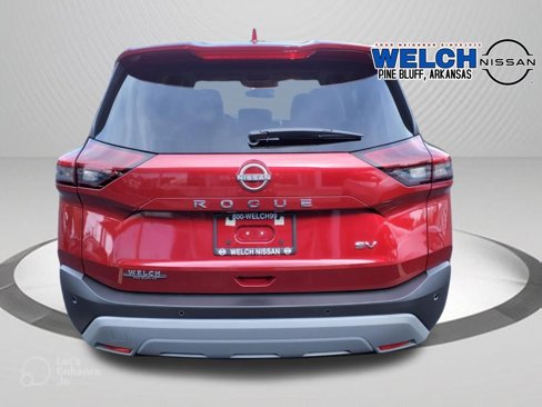Used 2023 Nissan Rogue SV image 4