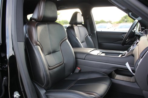 New 2026 Nissan Armada SL w/ Captain's Chari Seat Package image 14