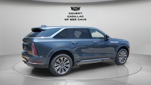 New 2026 Cadillac Escalade IQ Luxury 1 image 10