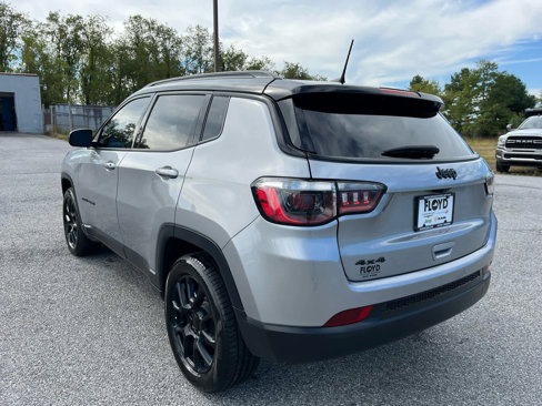 Used 2022 Jeep Compass Altitude w/ Sun and Sound Group image 6
