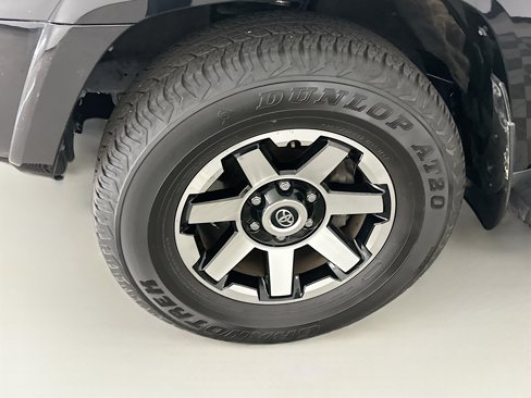 Used 2024 Toyota 4Runner TRD Off-Road Premium image 11