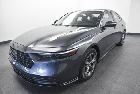 Used 2025 Honda Accord EX-L image 3