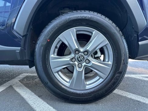 Certified 2025 Toyota RAV4 XLE image 28