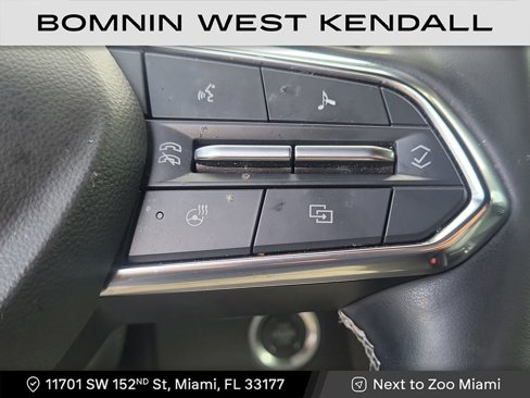 Used 2024 Chevrolet Traverse LT w/ Midnight/Sport Edition image 16