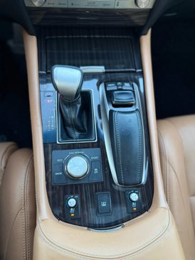Used 2015 Lexus LS 460 L image 38