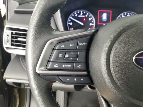 Used 2023 Subaru Outback Limited image 22