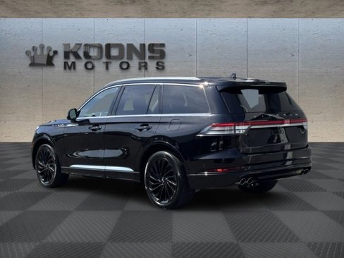 Certified 2022 Lincoln Aviator Reserve w/ Equipment Group 201A image 5