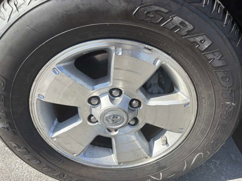 Used 2012 Toyota Tacoma PreRunner image 10