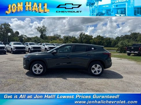 New 2025 Chevrolet Trax LS w/ Driver Confidence Package image 4