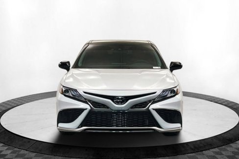 Used 2023 Toyota Camry XSE w/ Navigation Package image 8