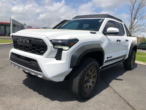 New 2025 Toyota Tacoma Trailhunter image 4