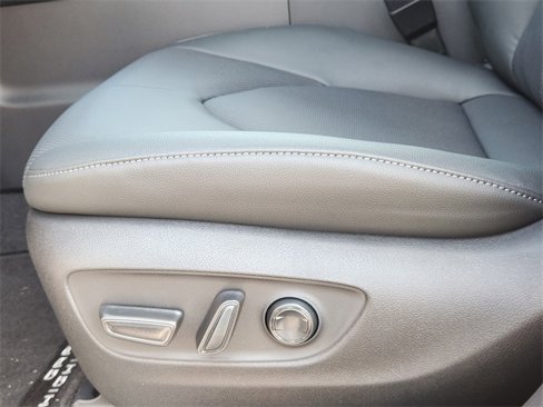 New 2025 Toyota Grand Highlander AWD image 18