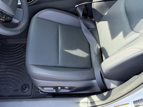 New 2026 Toyota Prius Plug-In Hybrid image 12