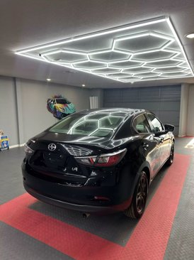 Used 2016 Scion iA image 4