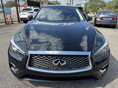Used 2019 INFINITI Q50 Luxe w/ Essential Package (3.0T Luxe) image 2