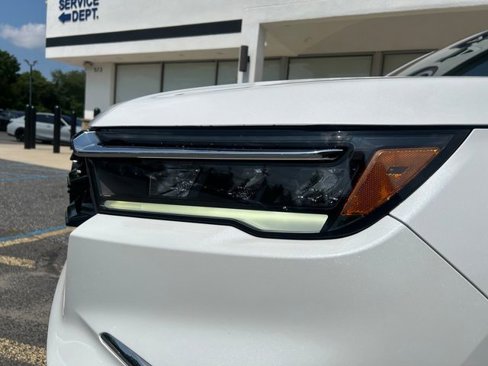 Used 2025 Honda Pilot Elite image 7