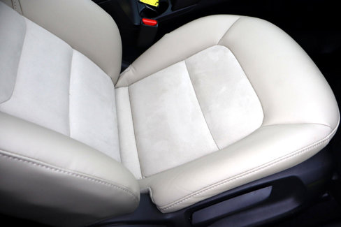 Used 2021 MAZDA CX-5 Touring image 12