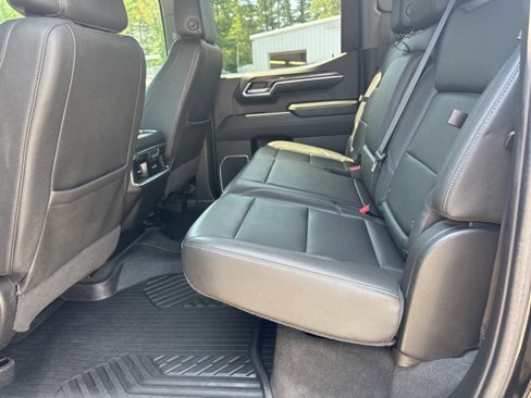 Used 2023 Chevrolet Silverado 1500 LTZ image 11