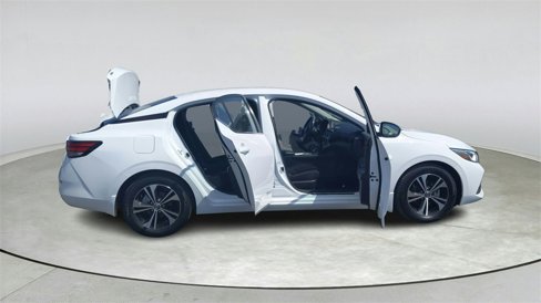 Used 2022 Nissan Sentra SV image 14