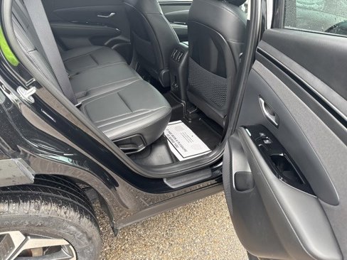 Used 2022 Hyundai Tucson Limited image 16