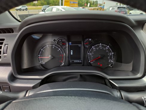 Certified 2024 Toyota 4Runner SR5 Premium image 20