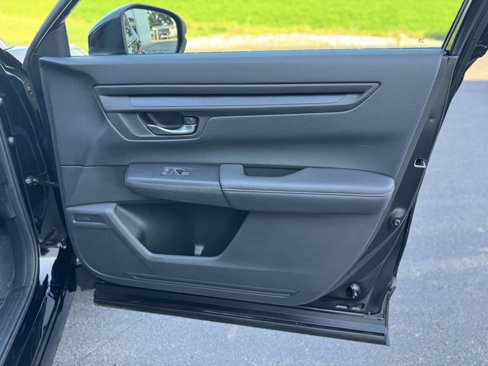 Used 2024 Honda CR-V EX image 8