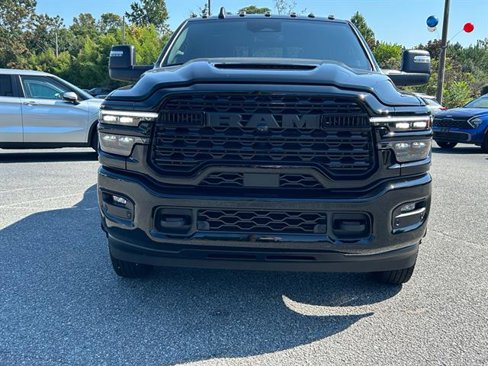 New 2025 RAM 3500 Limited image 2