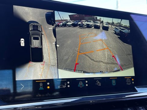 Used 2023 Chevrolet Silverado 1500 ZR2 w/ Technology Package image 53