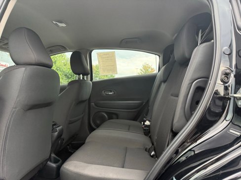 Used 2020 Honda HR-V LX image 27