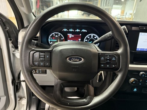 Used 2024 Ford F250 XLT image 12