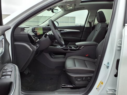 New 2025 Buick Envision Avenir image 13