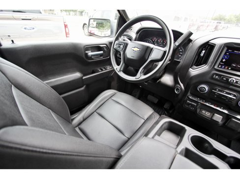 Used 2023 Chevrolet Silverado 1500 W/T w/ Trailering Package image 8