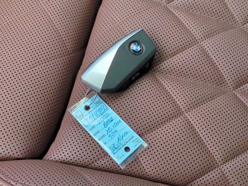 New 2026 BMW X5 xDrive50e w/ Executive Package image 36