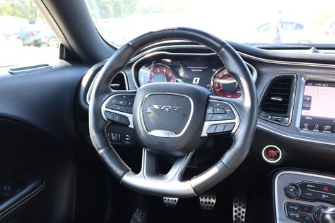 Used 2016 Dodge Challenger SRT Hellcat image 16