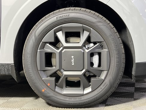 New 2026 Kia Carnival EX image 10