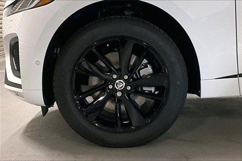 New 2026 Jaguar F-PACE R-Dynamic S image 10