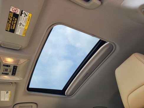 Certified 2021 Toyota RAV4 XLE Premium image 23