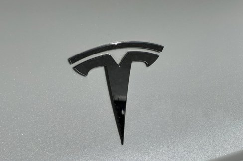 Used 2018 Tesla Model 3 Performance image 26