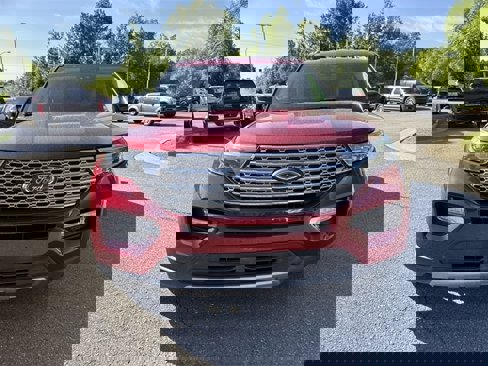 Used 2022 Ford Explorer Limited image 8