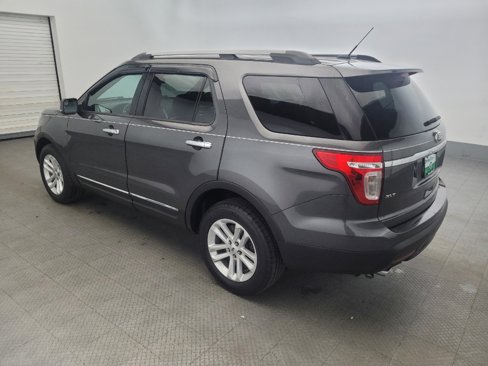 Used 2015 Ford Explorer XLT w/ Equipment Group 201B image 3