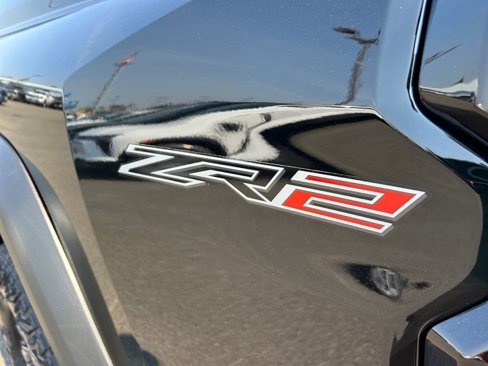 New 2026 Chevrolet Colorado ZR2 w/ Technology Package image 32